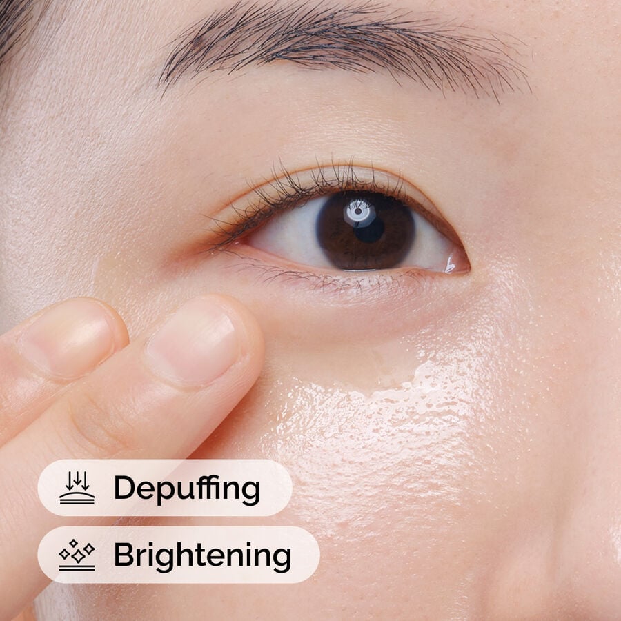 caffeine-solution-5-egcg-eye-serum-g8 ord-caffeine-solution-egcg-model-application-with-benefits.jpg